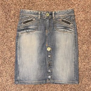 H&M Denim Pencil Skirt - Size 4